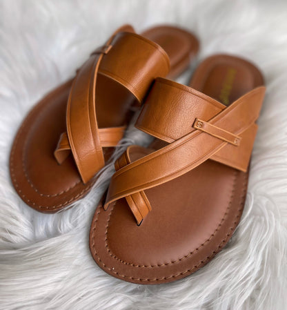 Ring Toe Tan Sandals