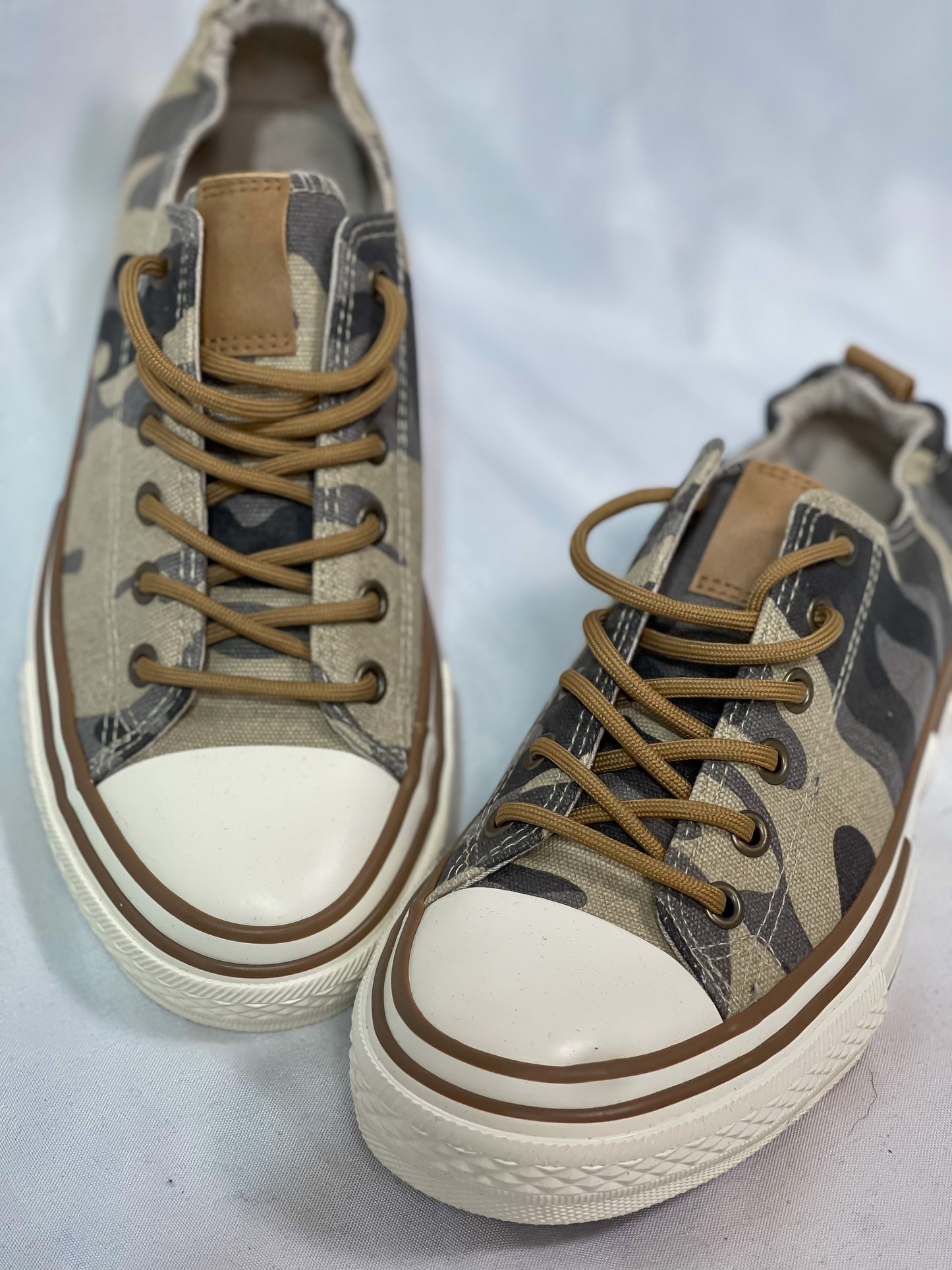 Driana Camo Sneakers